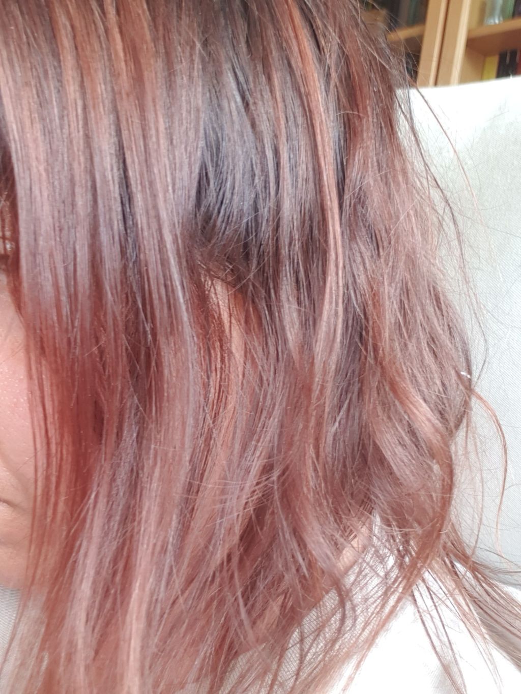 Cómo evitar la sequedad e irritación de tu cuero cabelludo